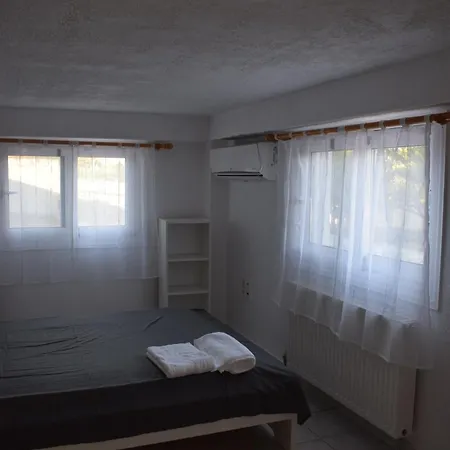 Traditional In Nature Apartment