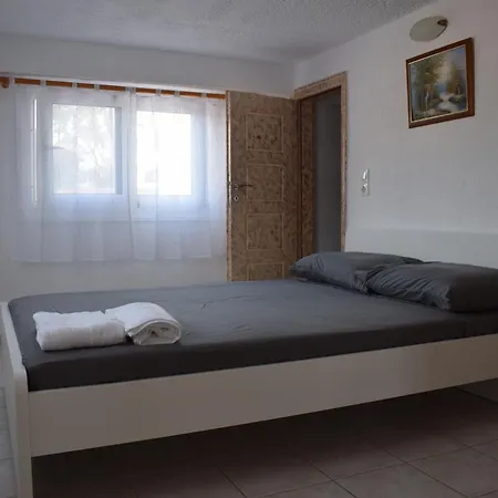 Traditional In Nature Apartment Kouvalata