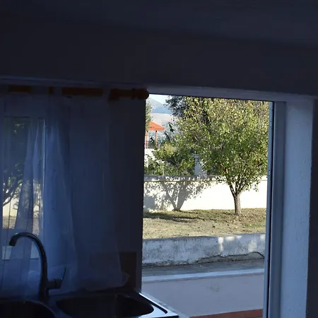 Apartment Traditional In Nature *