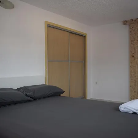 Traditional In Nature Apartment Kouvalata
