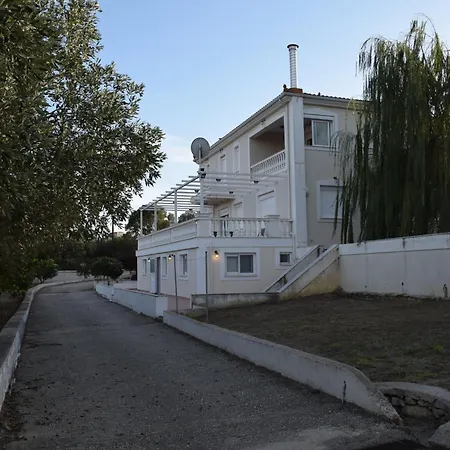 Traditional In Nature Kouvalata